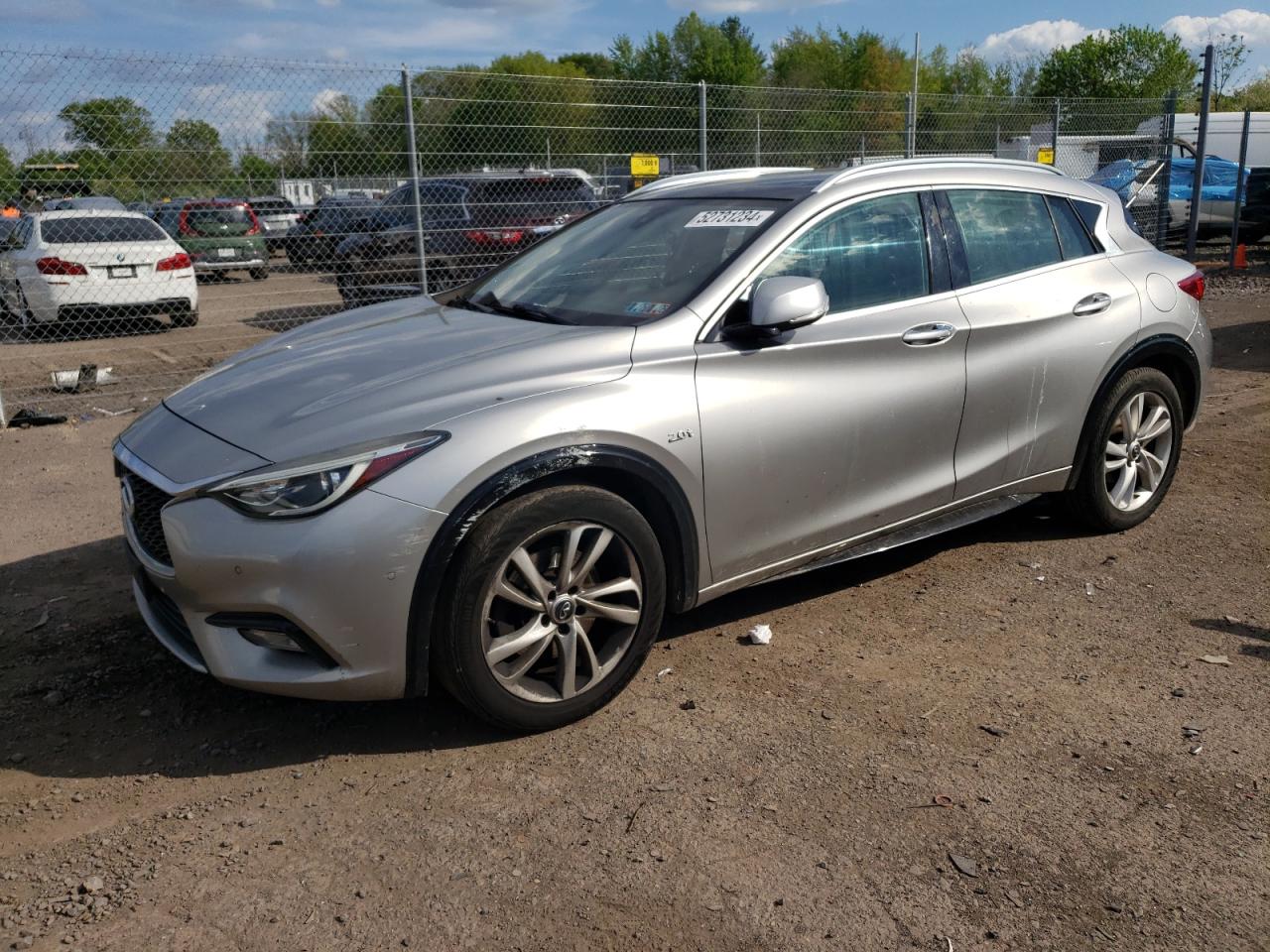 2017 Infiniti Qx30 VIN SJKCH5CP1HA029313 photo 1