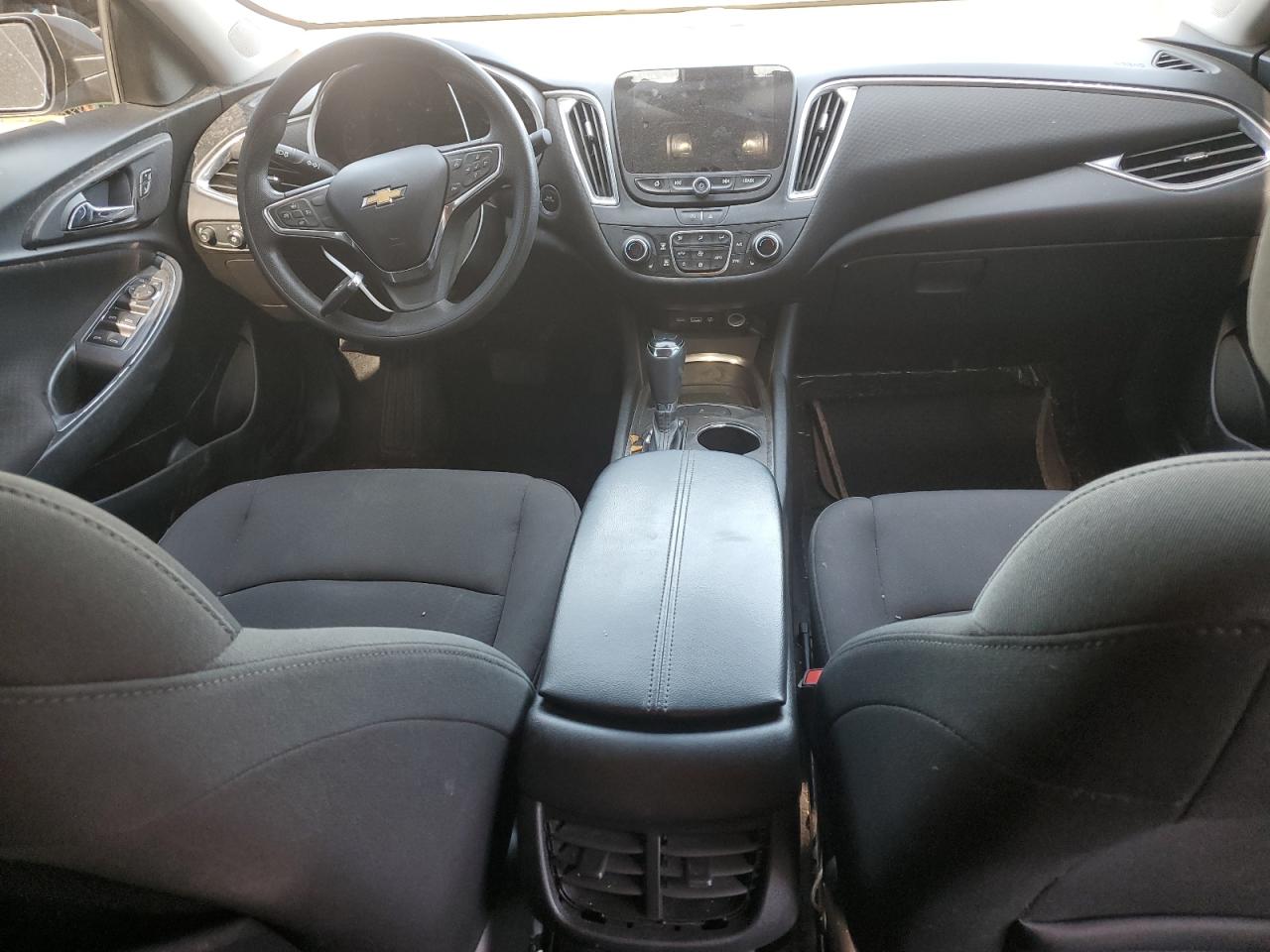 2020 CHEVROLET Malibu VIN 1G1ZD5ST2LF112373 photo 8