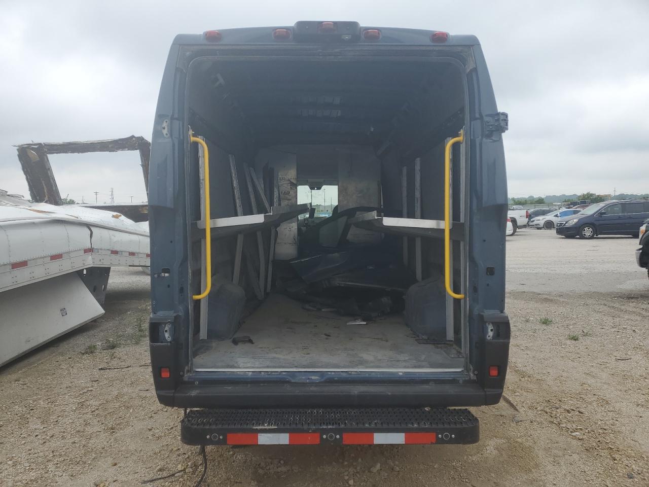2020 RAM Promaster 3500 VIN 3C6URVJG3LE117560 photo 6