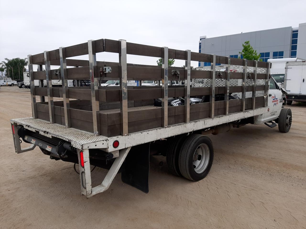 2015 RAM 4500 VIN 3C7WRKDL3FG671914 photo 3