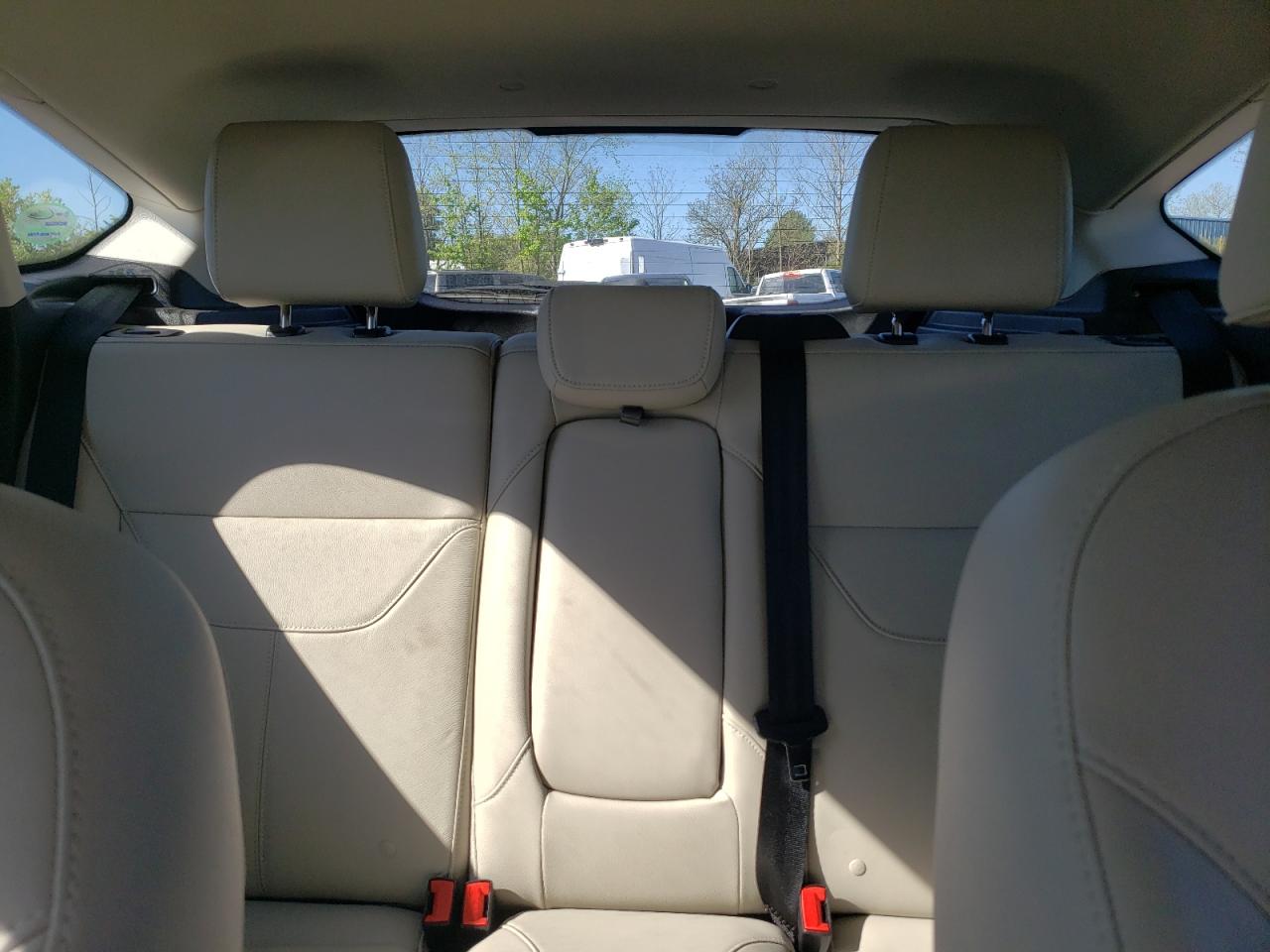 2018 FORD Focus VIN 1FADP3N27JL219732 photo 10