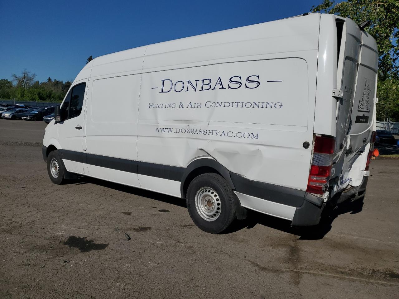 2014 MERCEDES-BENZ Sprinter VIN WD3PE8DC0E5861623 photo 2