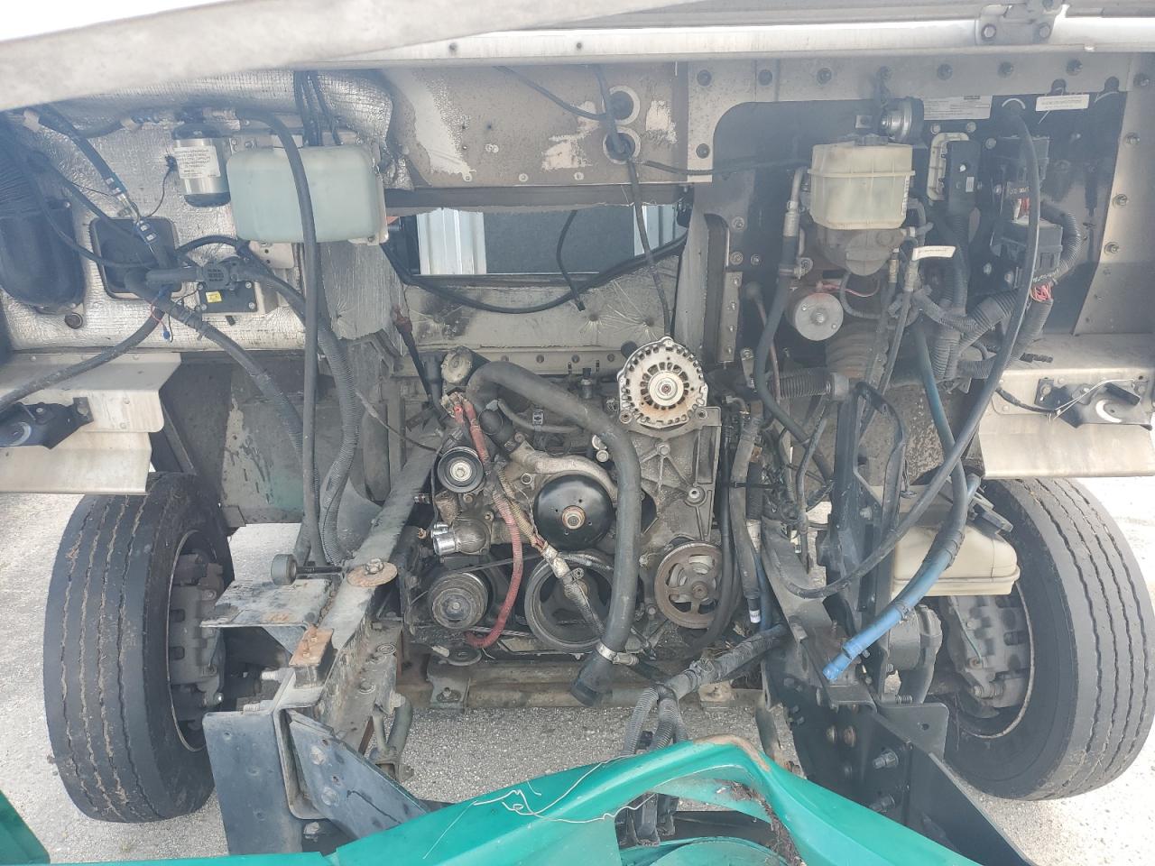 2015 FREIGHTLINER CHASSIS M LINE WALK-IN VAN VIN 4UZAC2DV0FCGP3292 photo 11