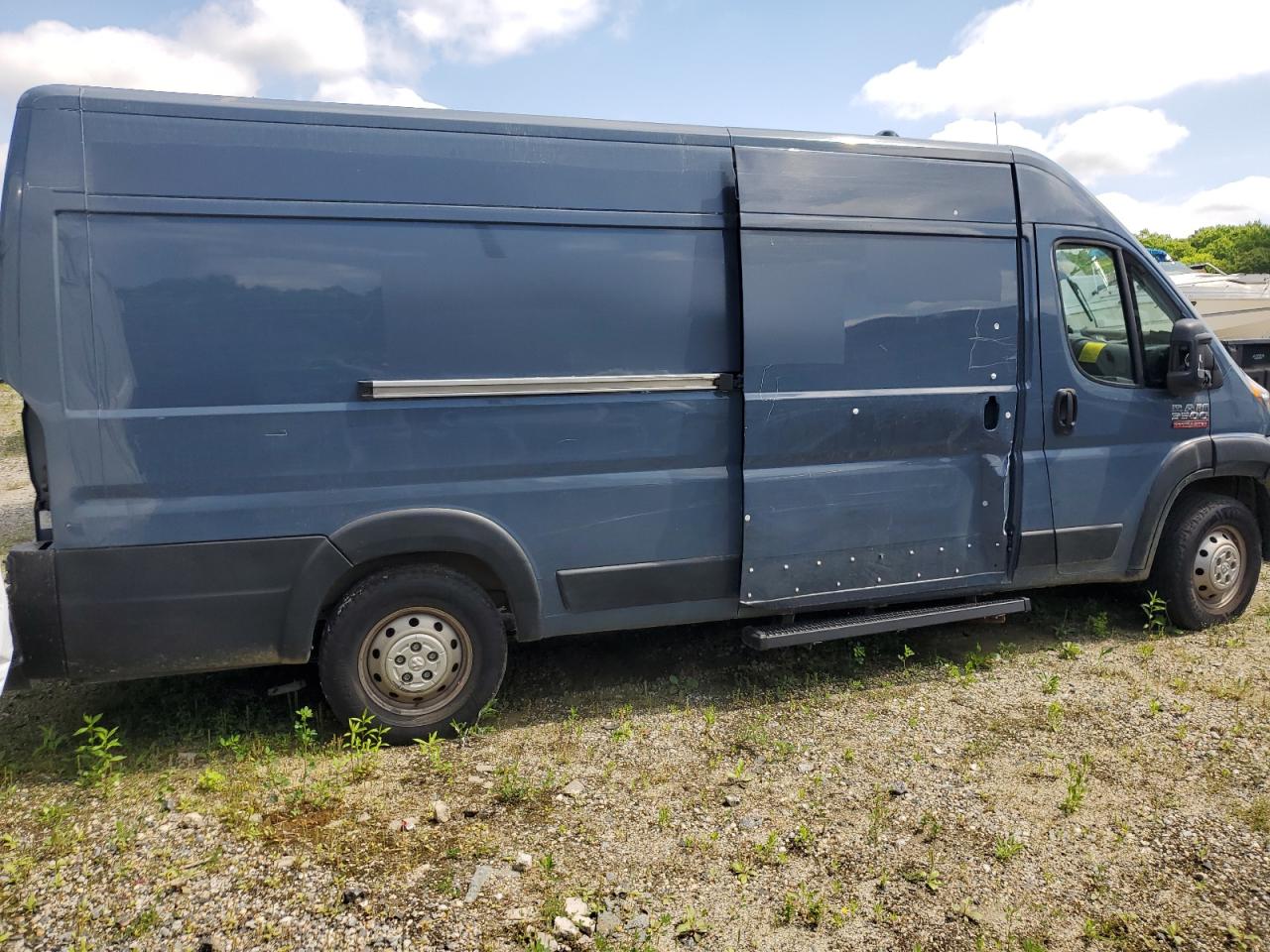 2020 Ram Promaster 3500 VIN 3C6URVJG0LE128645 photo 3