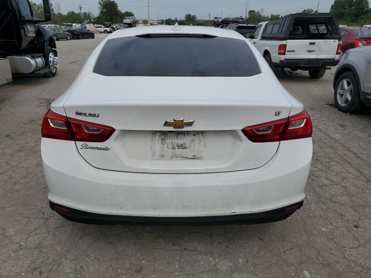 2017 CHEVROLET Malibu VIN 1G1ZE5ST8HF102161 photo 6