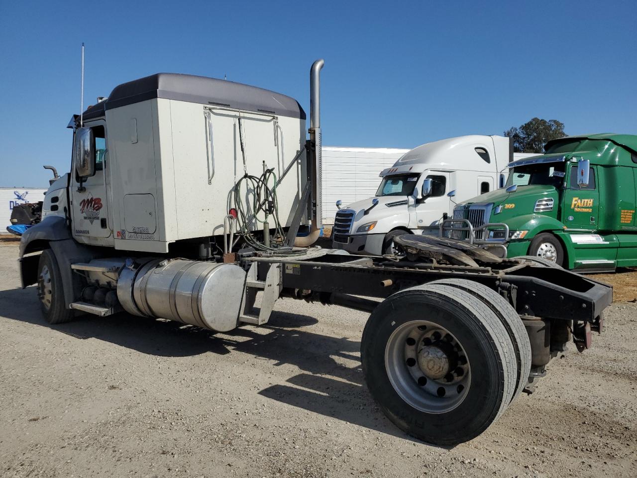 2016 MACK 600 CXU600 VIN 1M1AW06X0GM008917 photo 3