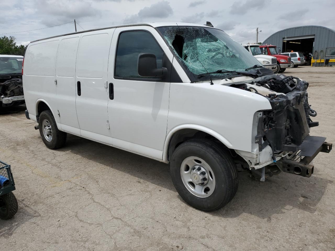 2020 CHEVROLET Express 2500 VIN 1GCWGAFP7L1213865 photo 4
