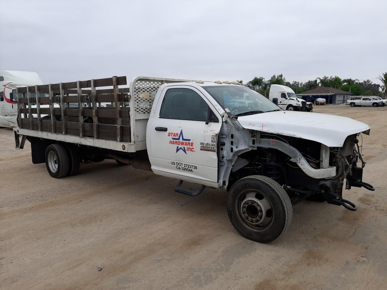 2015 RAM 4500 VIN 3C7WRKDL3FG671914 photo 4
