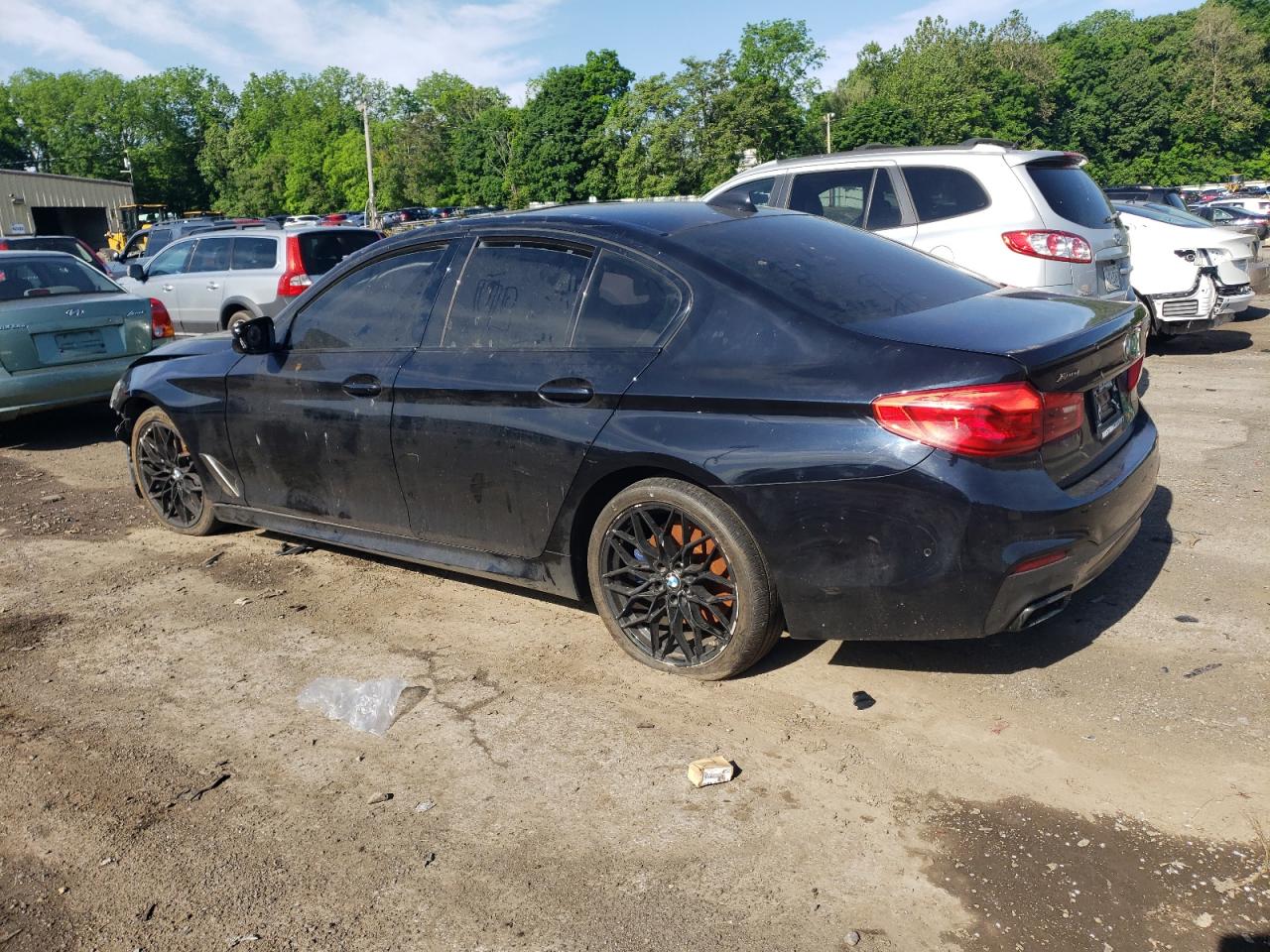 2019 BMW M5 VIN WBAJB9C56KB464814 photo 2
