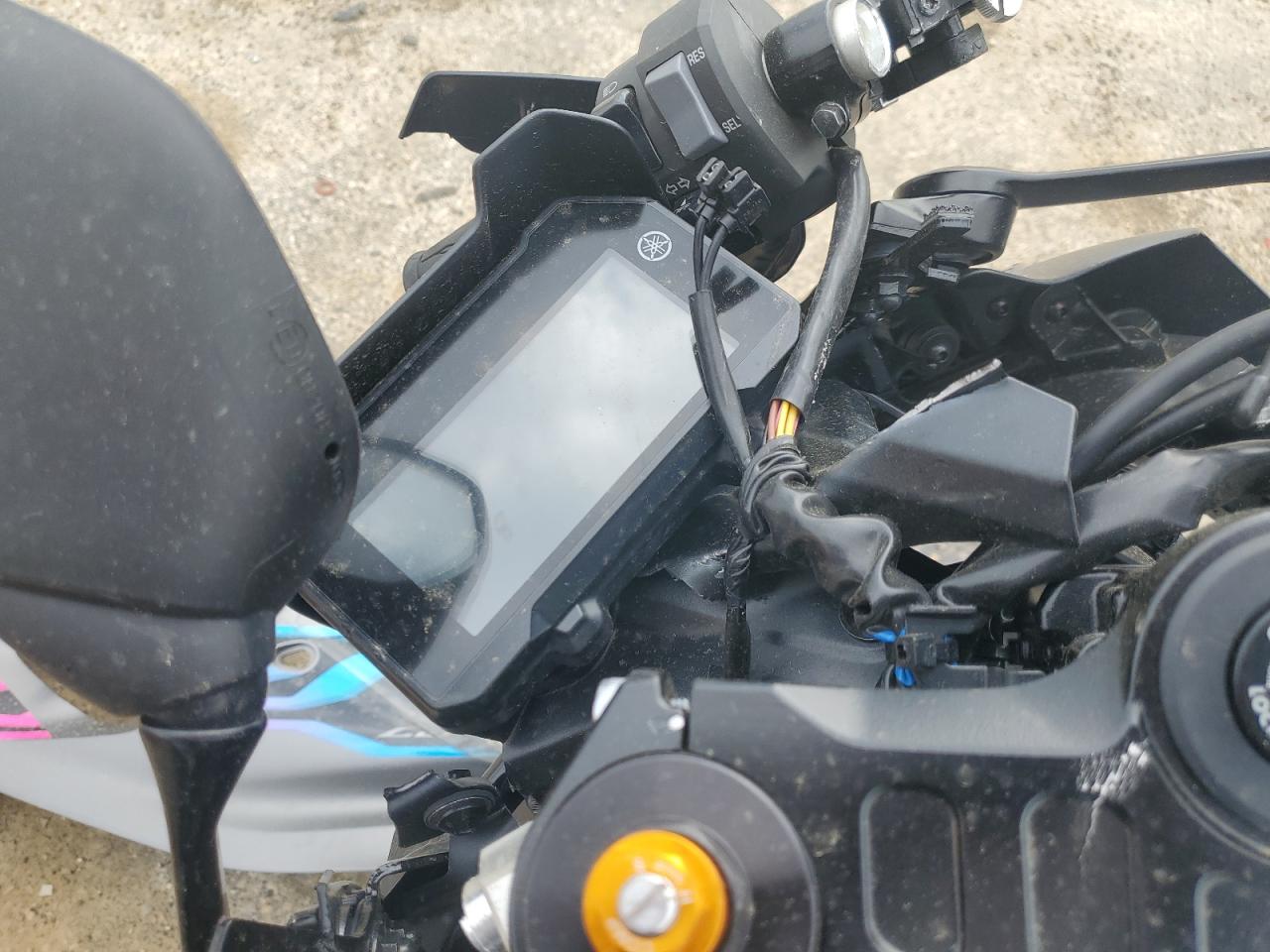 2024 YAMAHA YZFR7 VIN JYARM38E7RA010332 photo 7