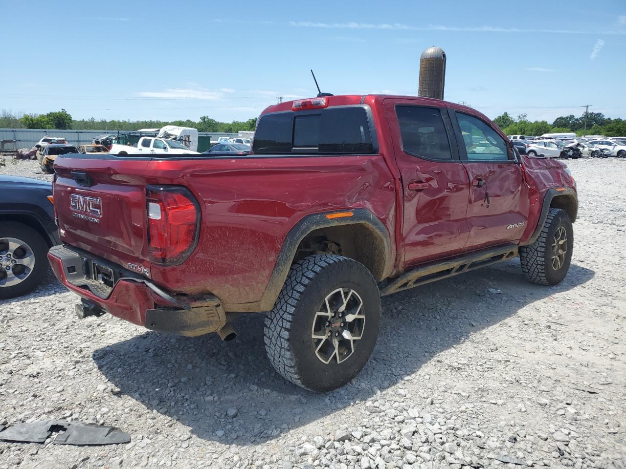 2024 GMC Canyon VIN 1GTP6EEK6R1134054 photo 3