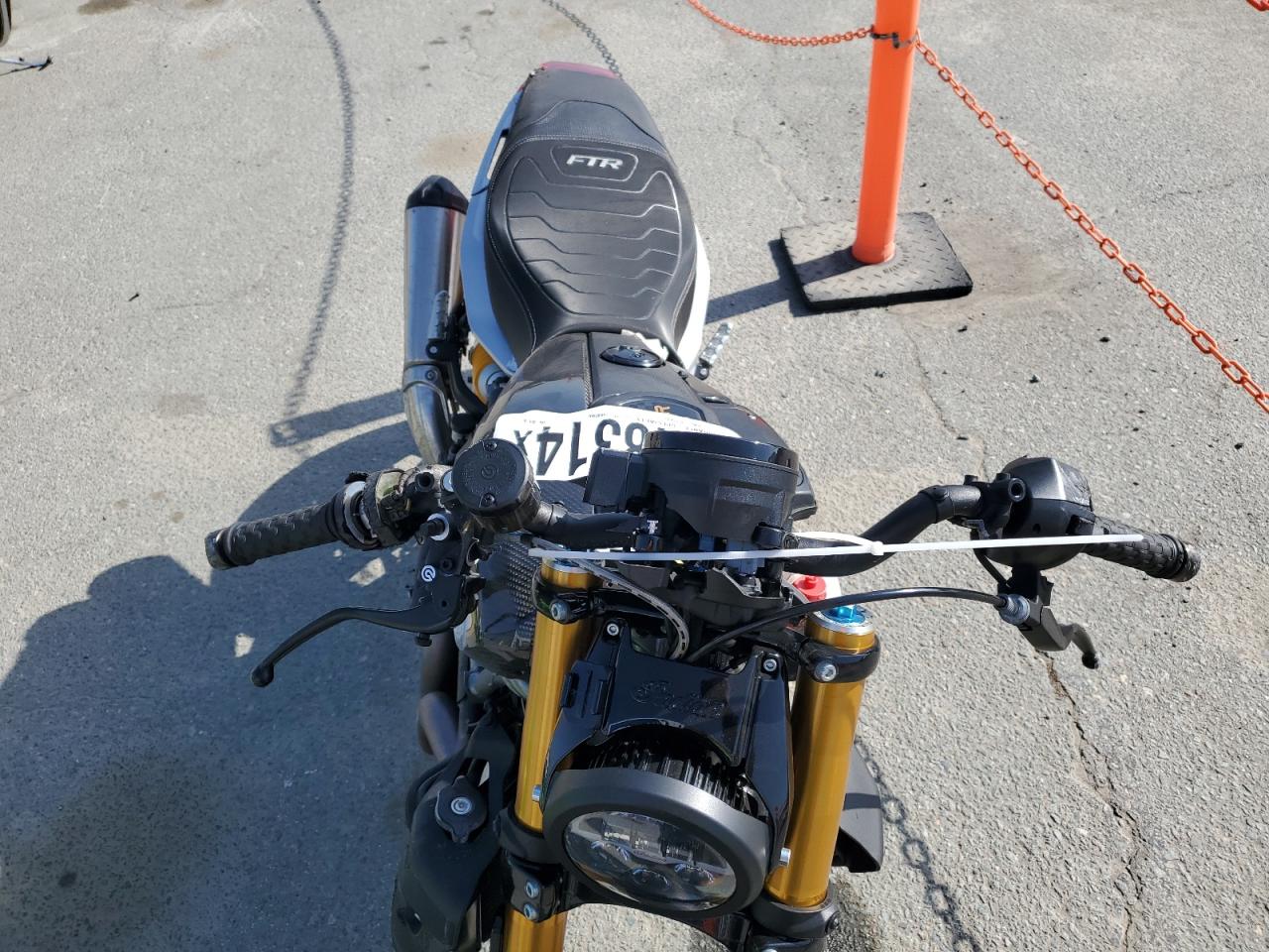 2023 INDIAN MOTORCYCLE CO. FTR R CARBON VIN 56KRZR226P3008736 photo 5
