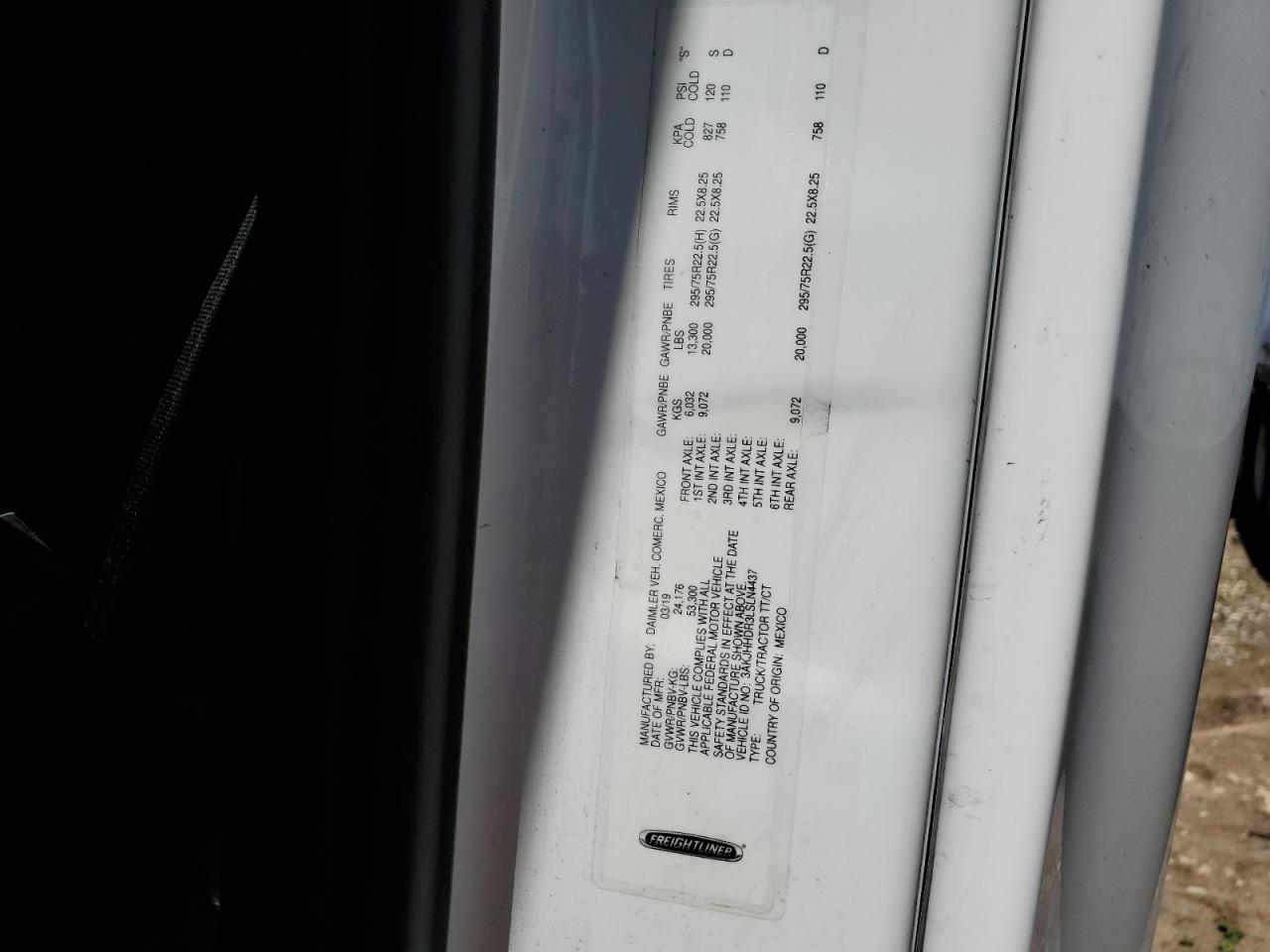 2020 FREIGHTLINER CASCADIA 126 VIN 3AKJHHDR3LSLN4437 photo 10