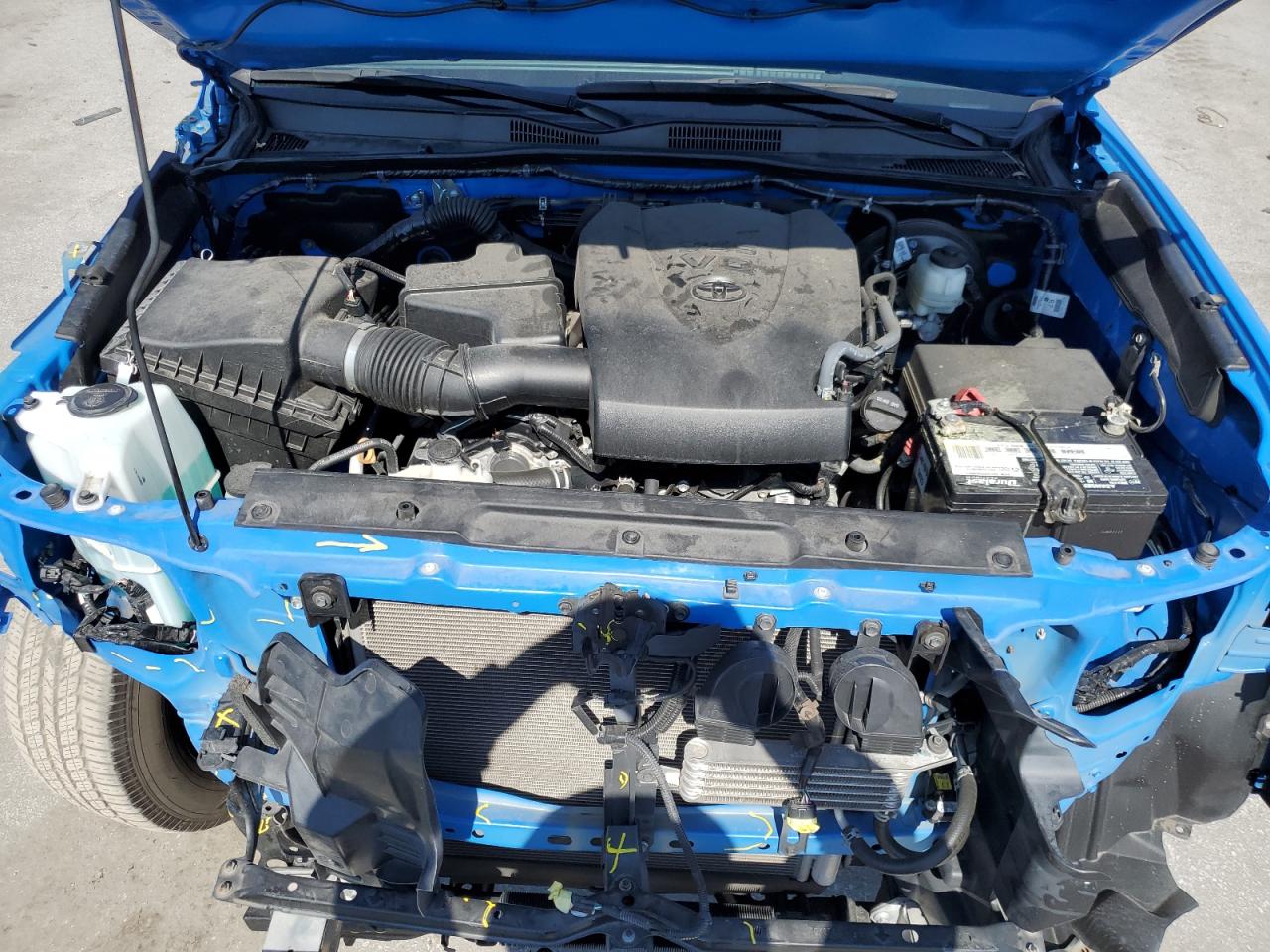 2020 TOYOTA Tacoma VIN 5TFAZ5CN0LX091927 photo 11