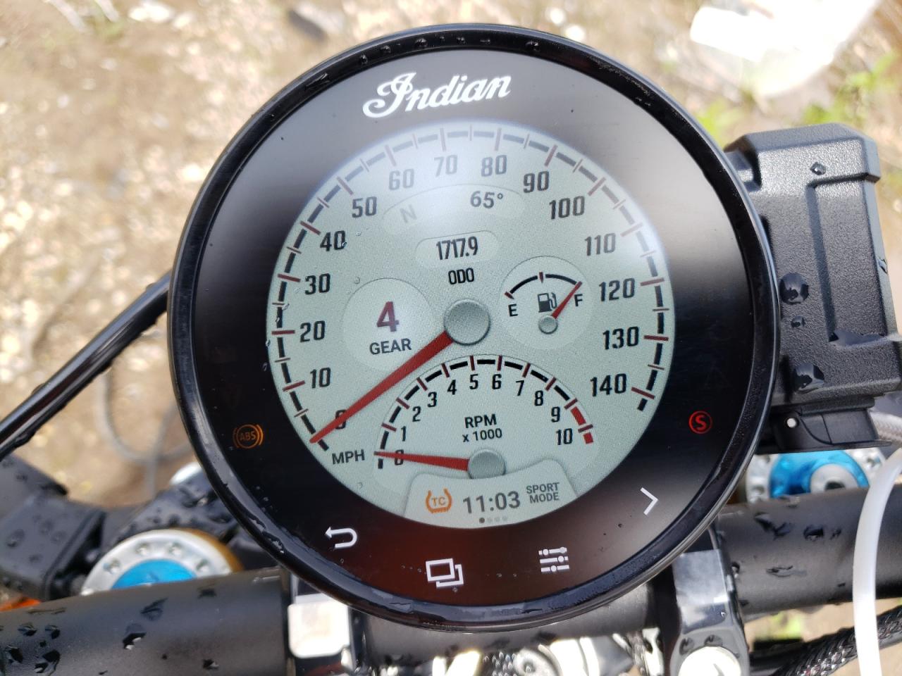2023 INDIAN MOTORCYCLE CO. FTR R CARBON VIN 56KRZR226P3009630 photo 7
