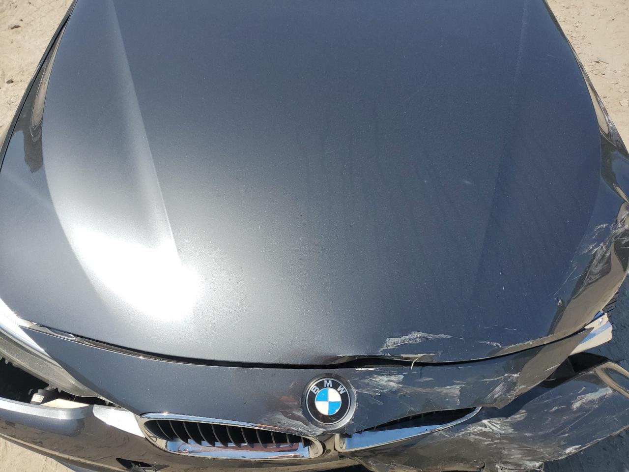 2017 BMW 3 series VIN WBA8E5G39HNU42563 photo 11