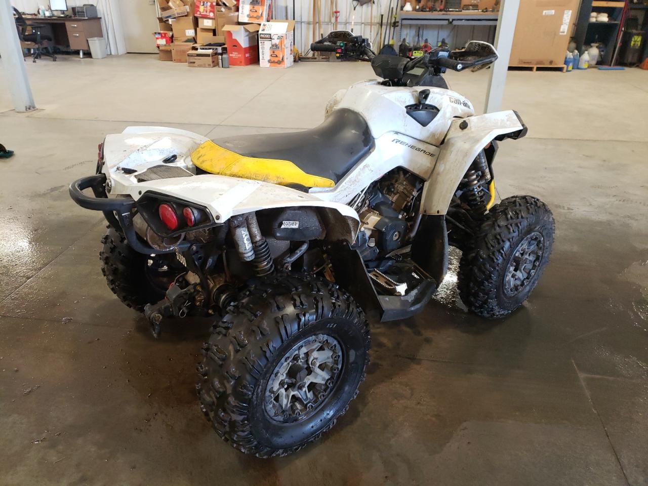 2023 CAN-AM RENEGADE X XC 1000R VIN 3JBMXAX45PJ000115 photo 4