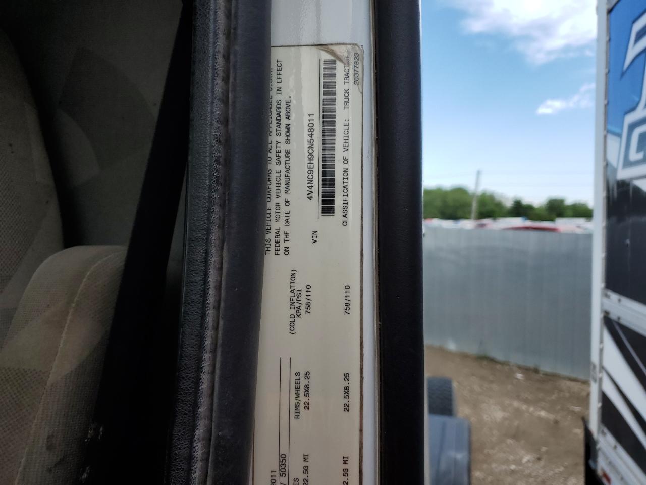 2012 VOLVO Vn VIN 4V4NC9EH9CN548011 photo 10
