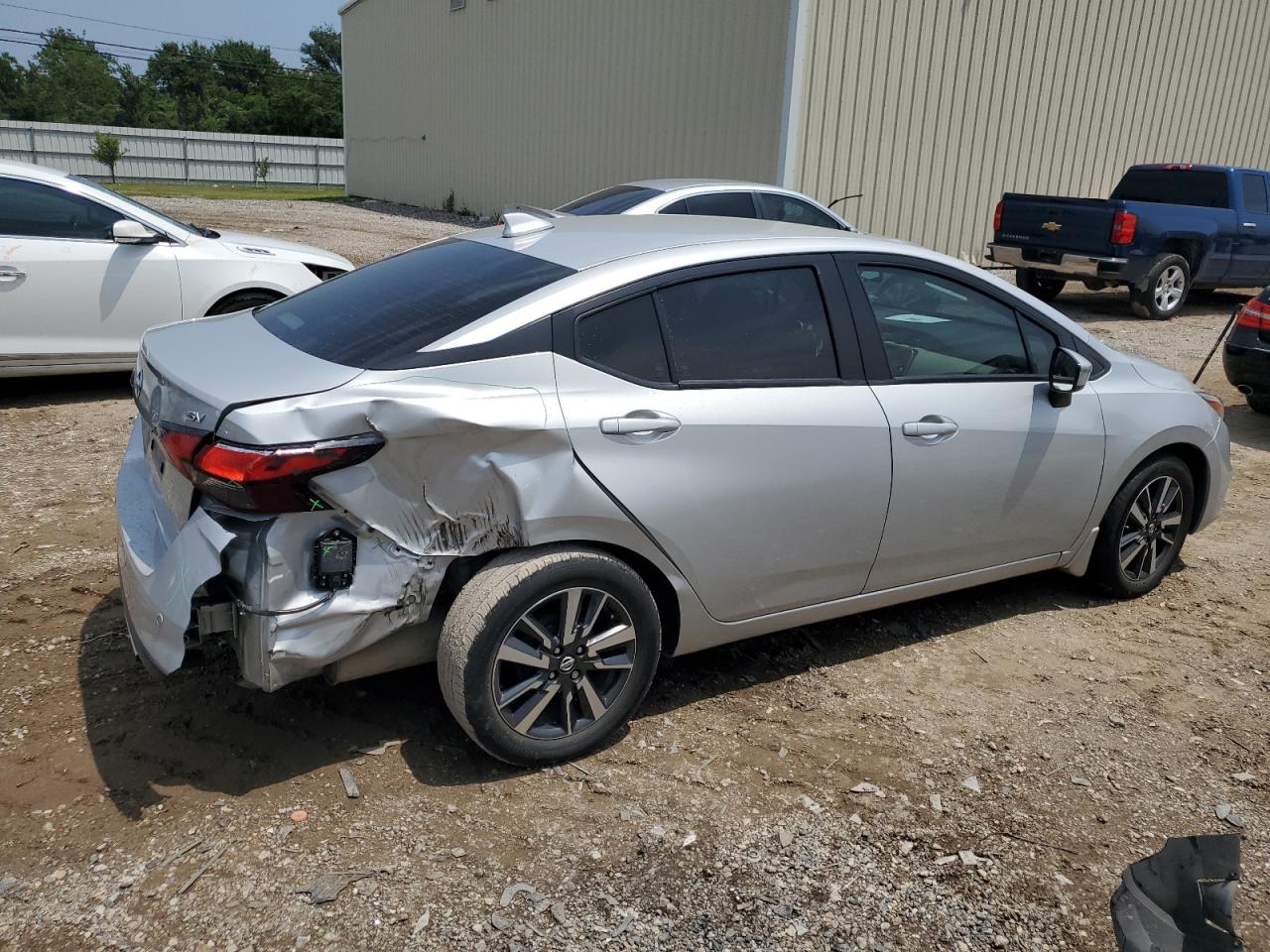 2021 Nissan Versa VIN 3N1CN8EV6ML895149 photo 3