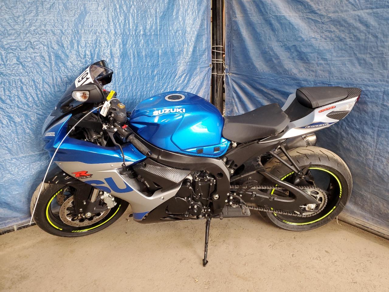 2023 SUZUKI Gsxr600 VIN JS1GN7FA9P7100957 photo 3