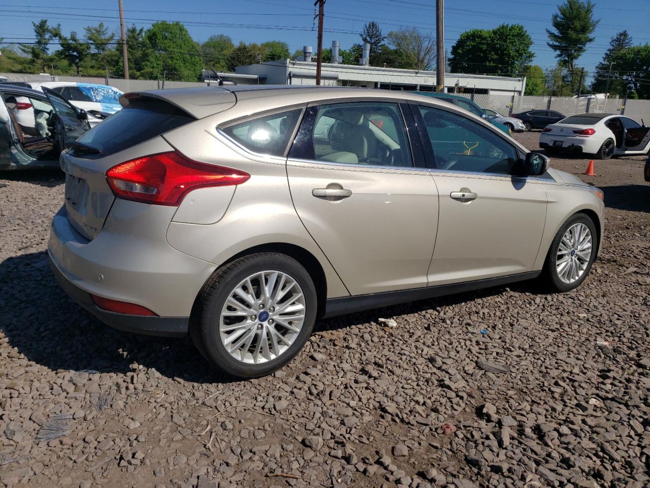 2018 FORD Focus VIN 1FADP3N27JL219732 photo 3