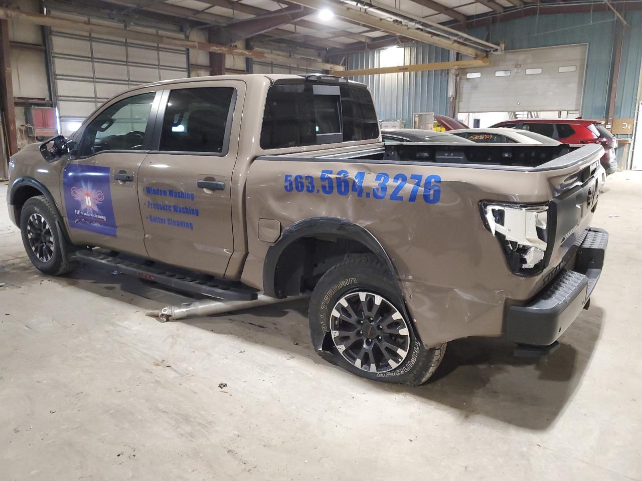 2020 NISSAN TITAN VIN 1N6AA1EDXLN503963 photo 2