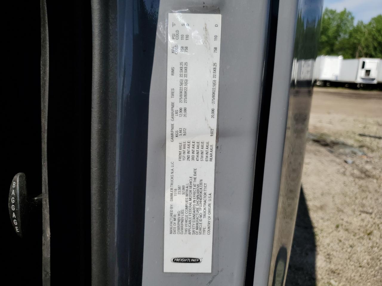 2019 FREIGHTLINER CASCADIA 126 VIN 1FUJHHDR5KLKJ3976 photo 10