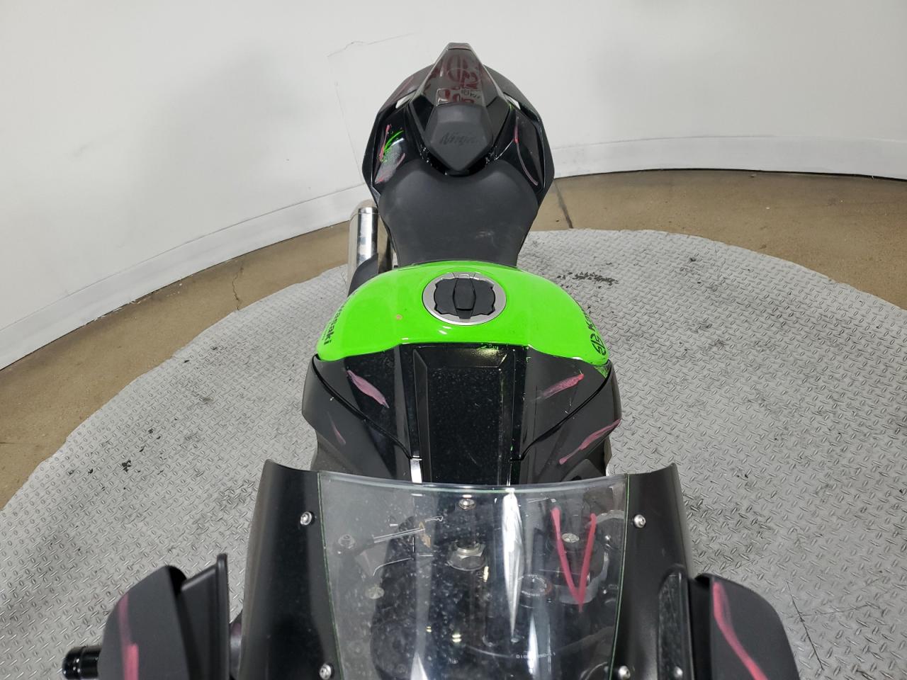 2024 Kawasaki Zx1002 t VIN JKBZXVT15RA000108 photo 5