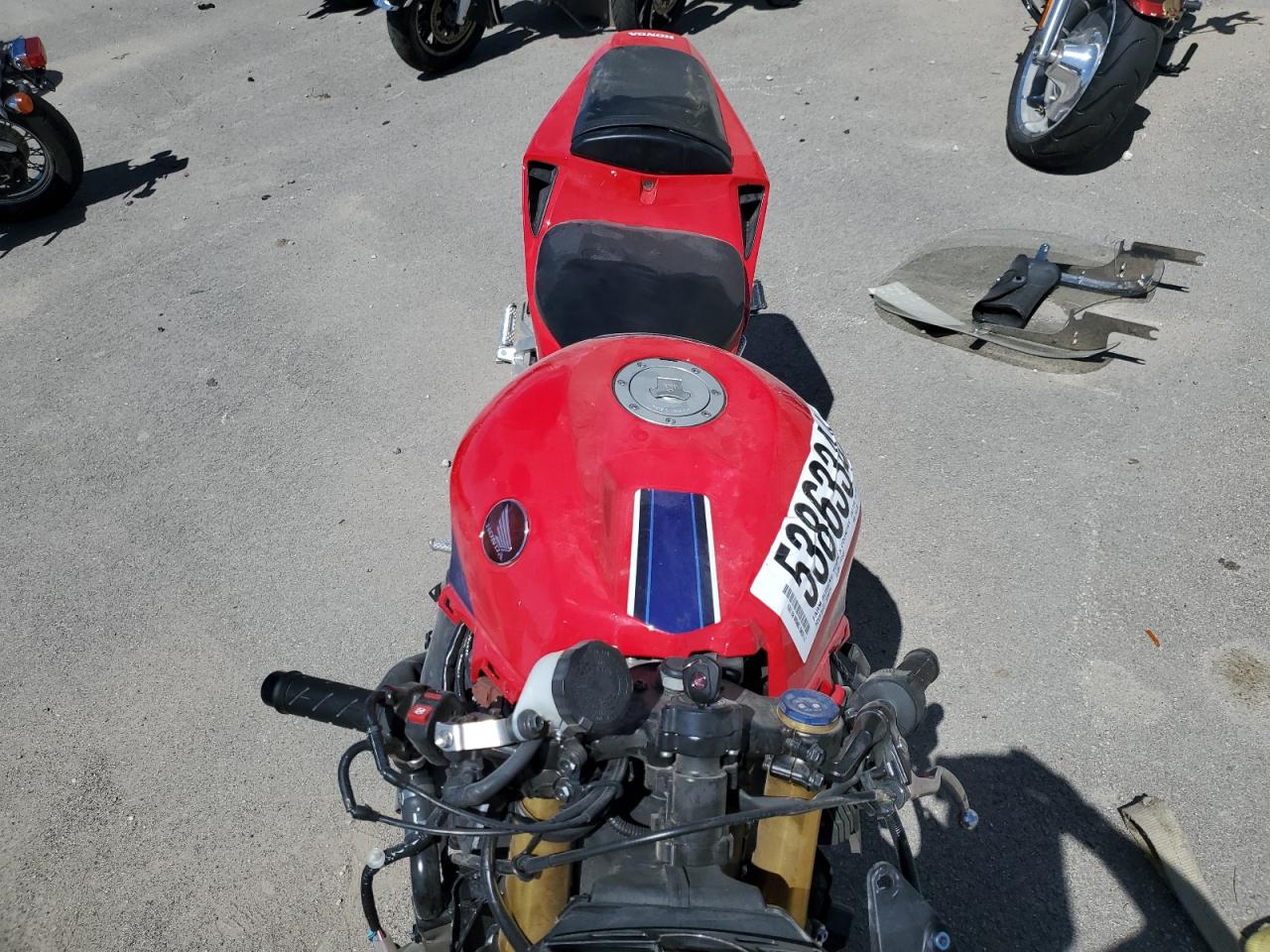 2024 HONDA Cbr cycle VIN JH2PC40J9RK100130 photo 5