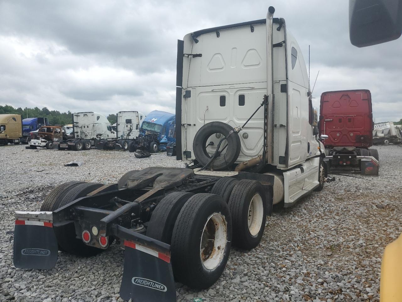 2012 FREIGHTLINER CASCADIA 125 VIN 1FUJGLDR5CSBM4285 photo 4