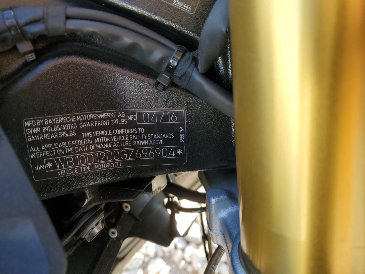 2016 BMW S VIN WB10D1200GZ696904 photo 9