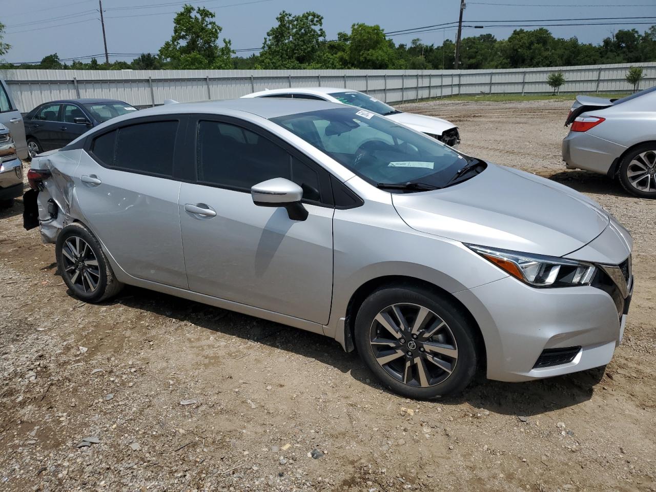 2021 Nissan Versa VIN 3N1CN8EV6ML895149 photo 4