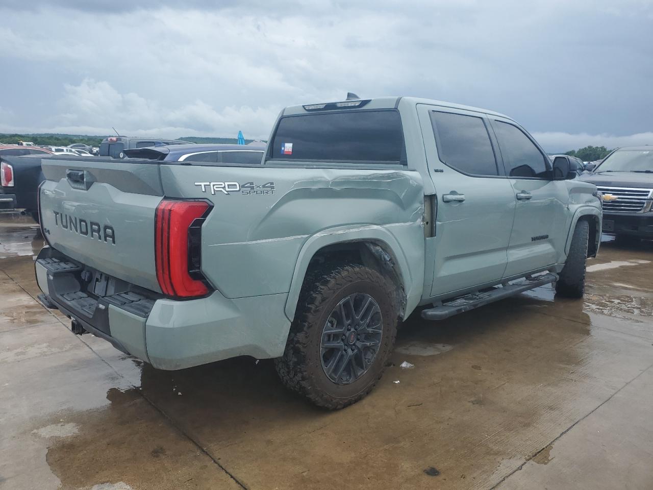 2023 Toyota Tundra VIN 5TFLA5DB5PX076818 photo 3