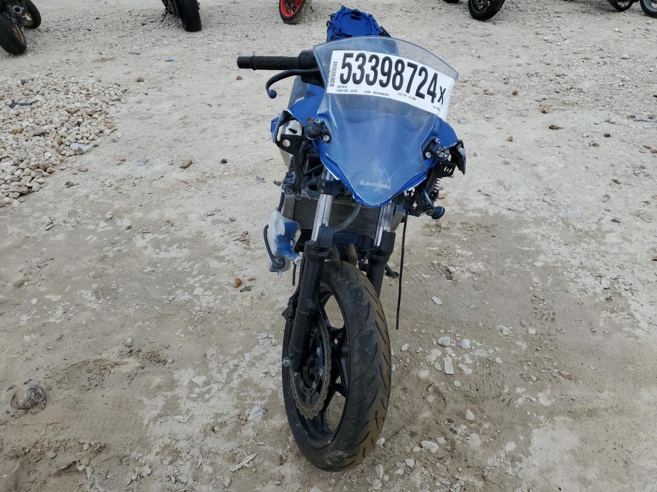 2022 KAWASAKI EX400 VIN JKAEXKH1XNDAF7650 photo 2