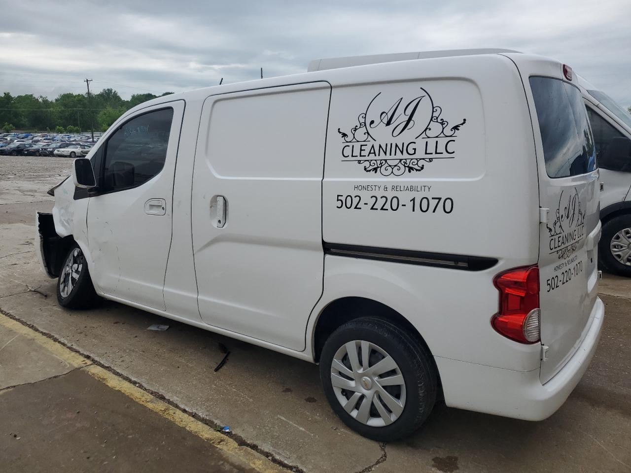 2017 CHEVROLET Express 2500 VIN 3N63M0YN6HK692896 photo 2