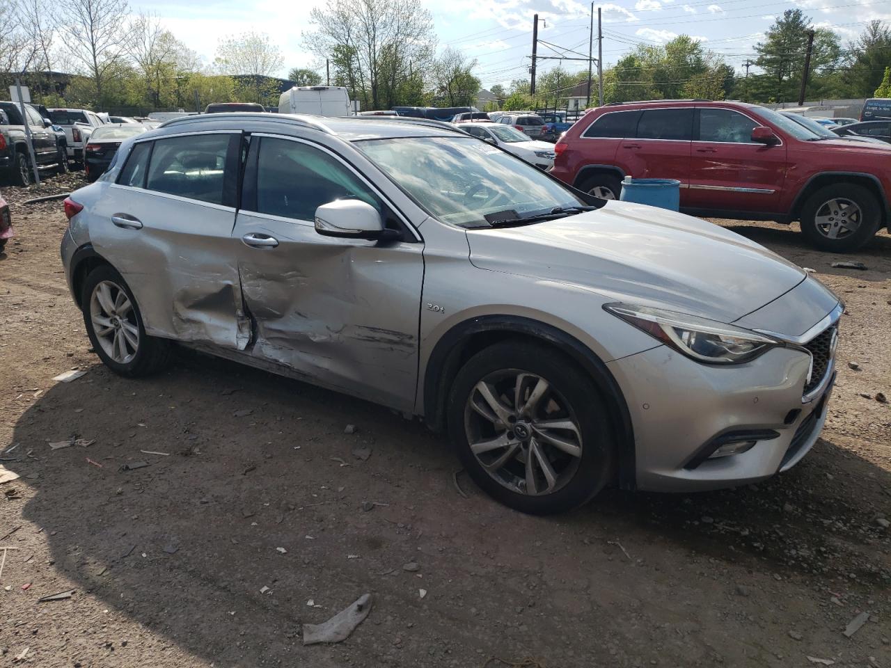 2017 Infiniti Qx30 VIN SJKCH5CP1HA029313 photo 4