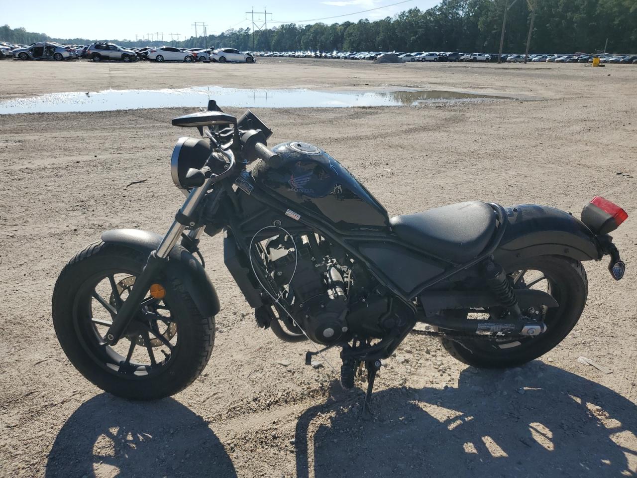 2017 HONDA Cm cycle VIN MLHNC5300H5000615 photo 3