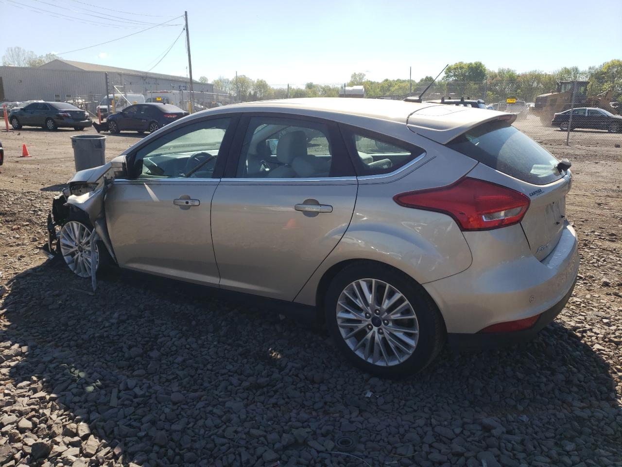 2018 FORD Focus VIN 1FADP3N27JL219732 photo 2
