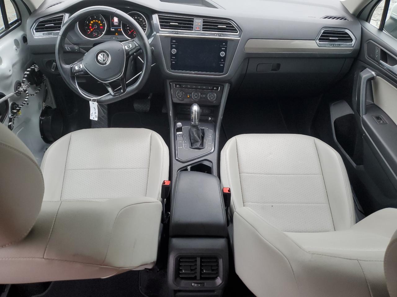2019 VOLKSWAGEN Tiguan VIN 3VV3B7AX3KM177252 photo 8