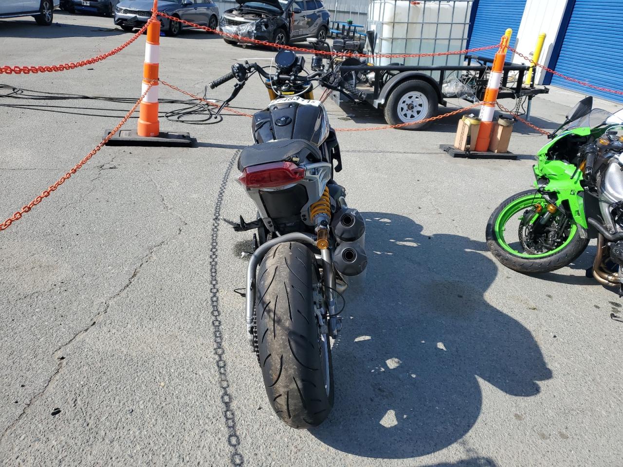 2023 INDIAN MOTORCYCLE CO. FTR R CARBON VIN 56KRZR226P3008736 photo 4