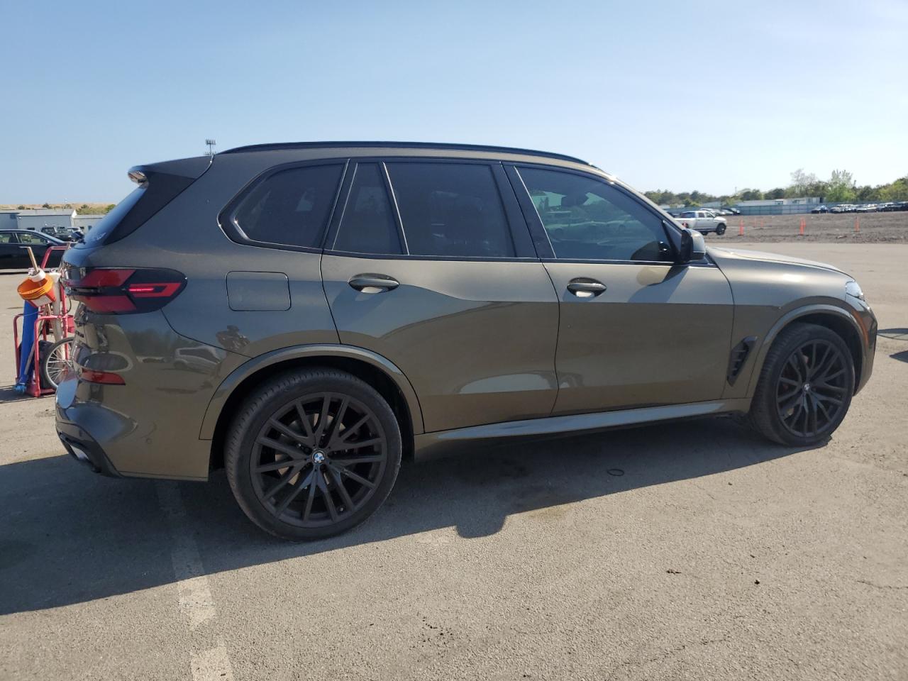 2024 BMW X5 VIN 5UX13EU03R9S21859 photo 3