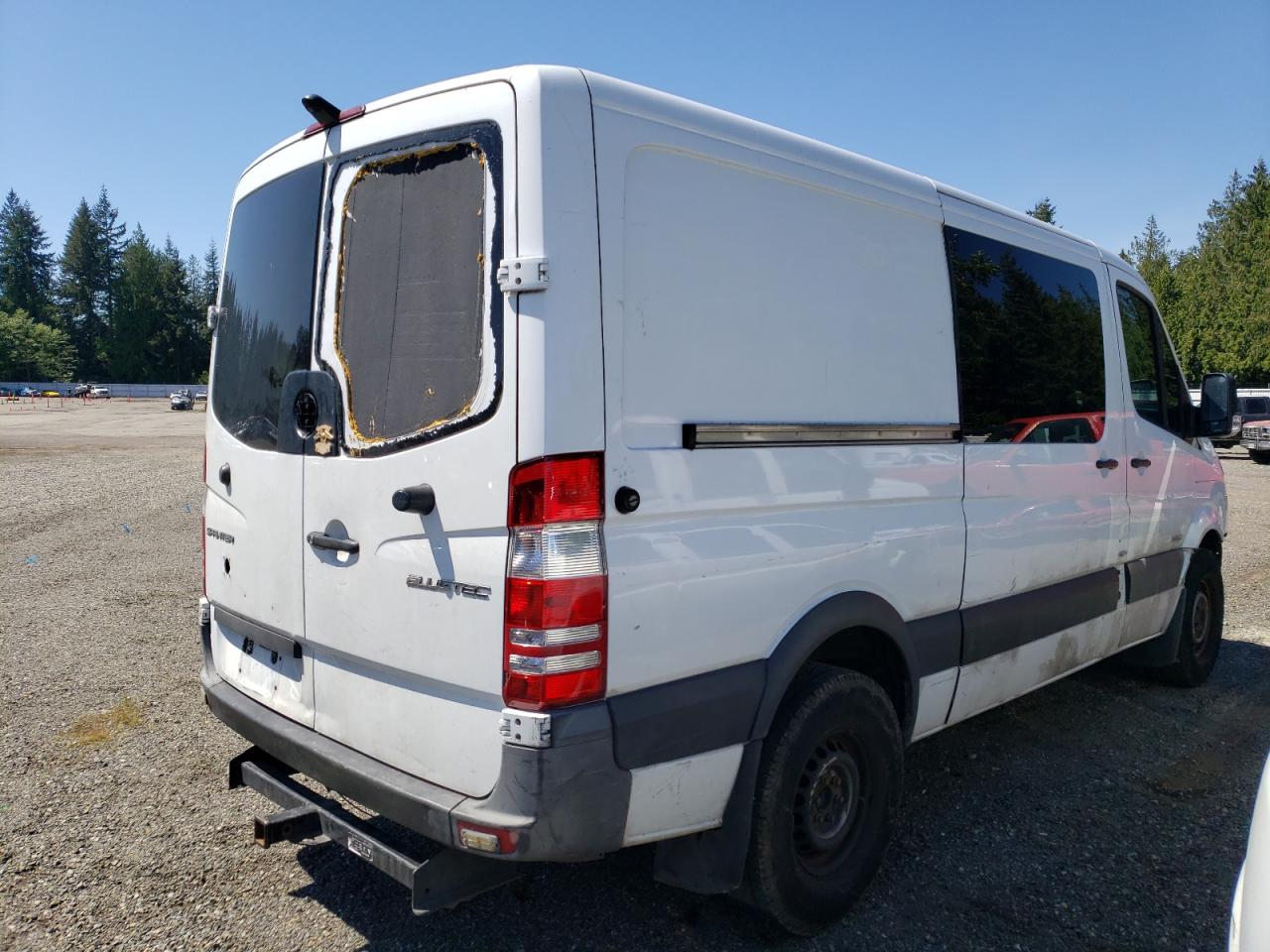 2014 MERCEDES-BENZ Sprinter VIN WD4PE7DC0E5887838 photo 3