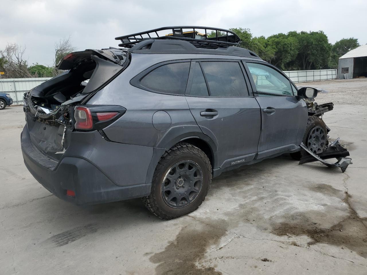 2023 Subaru Outback VIN 4S4BTALCXP3122008 photo 3