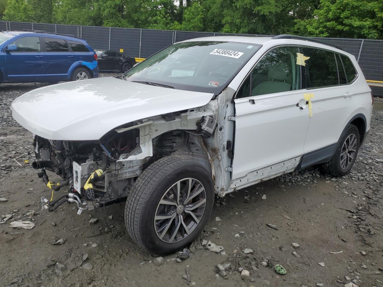 2019 VOLKSWAGEN Tiguan VIN 3VV3B7AX3KM177252 photo 1