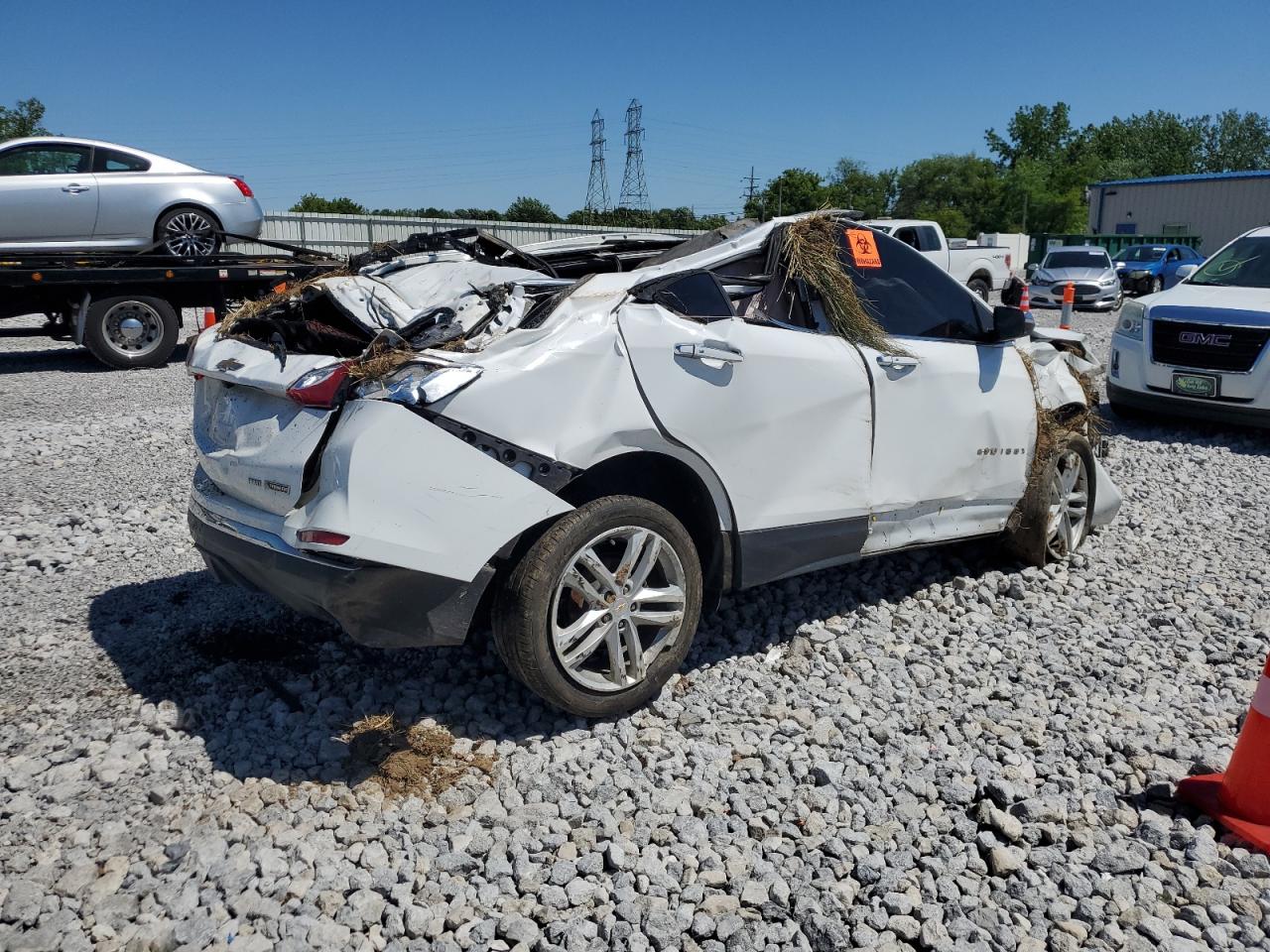 2018 CHEVROLET Equinox VIN 2GNAXWEX1J6257581 photo 3