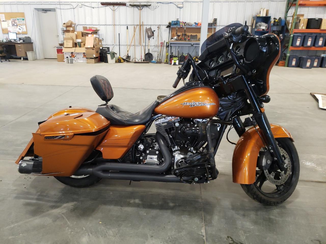 2015 HARLEY-DAVIDSON FLHXS STREET GLIDE SPECIAL VIN 1HD1KRM13FB706168 photo 1