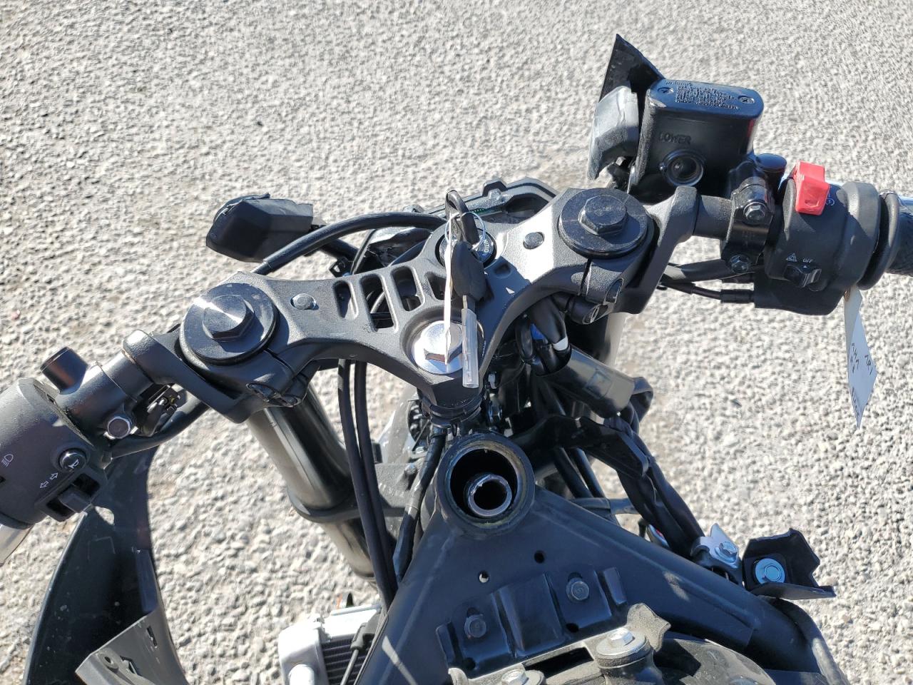 2023 YAMAHA YZFR3 A VIN MH3RH18Y3PK013518 photo 7