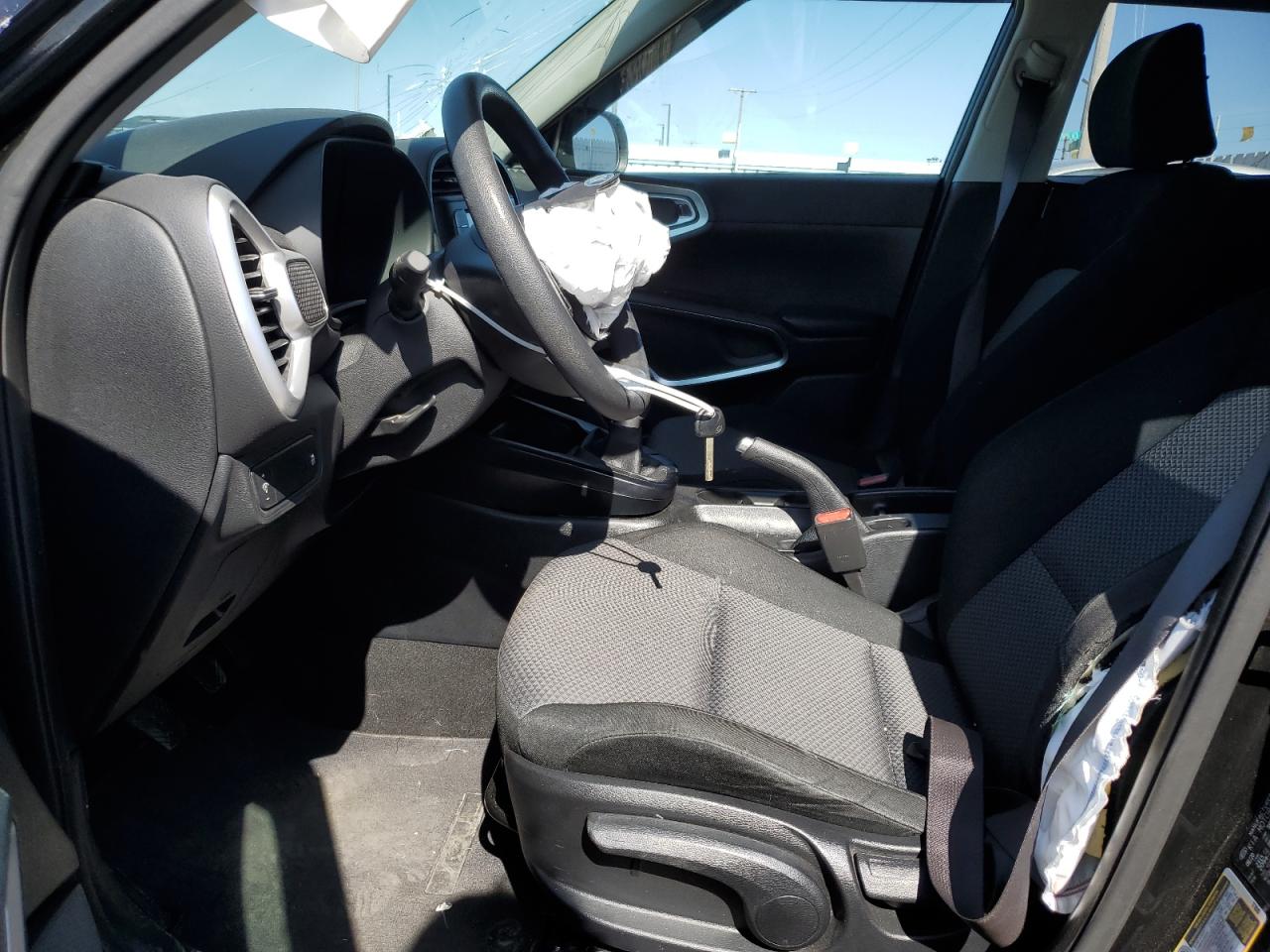 2021 KIA Soul VIN KNDJ22AU7M7753498 photo 7