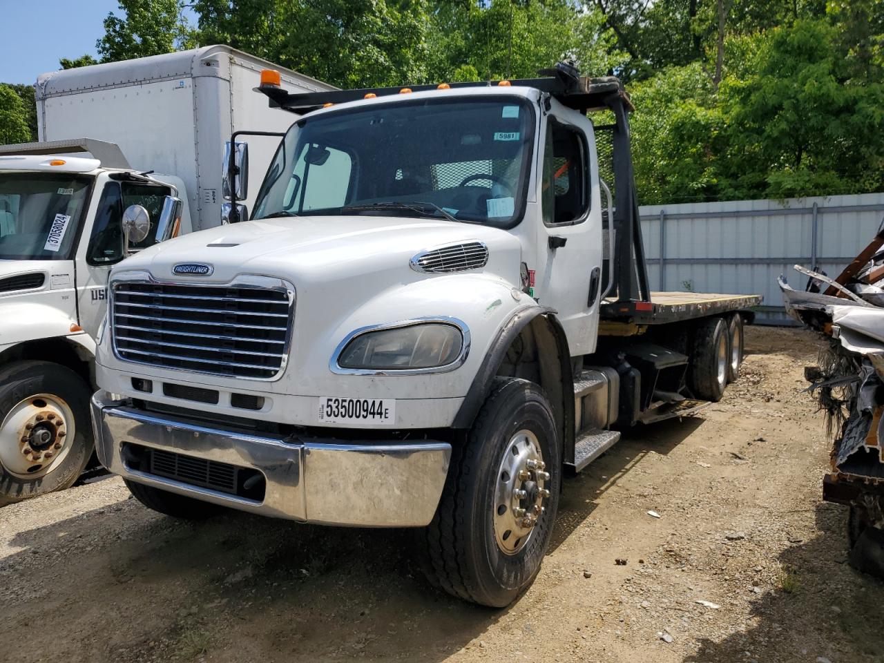 2013 FREIGHTLINER M2 106 MEDIUM DUTY VIN 1FVHCYBS6DHBX7285 photo 2
