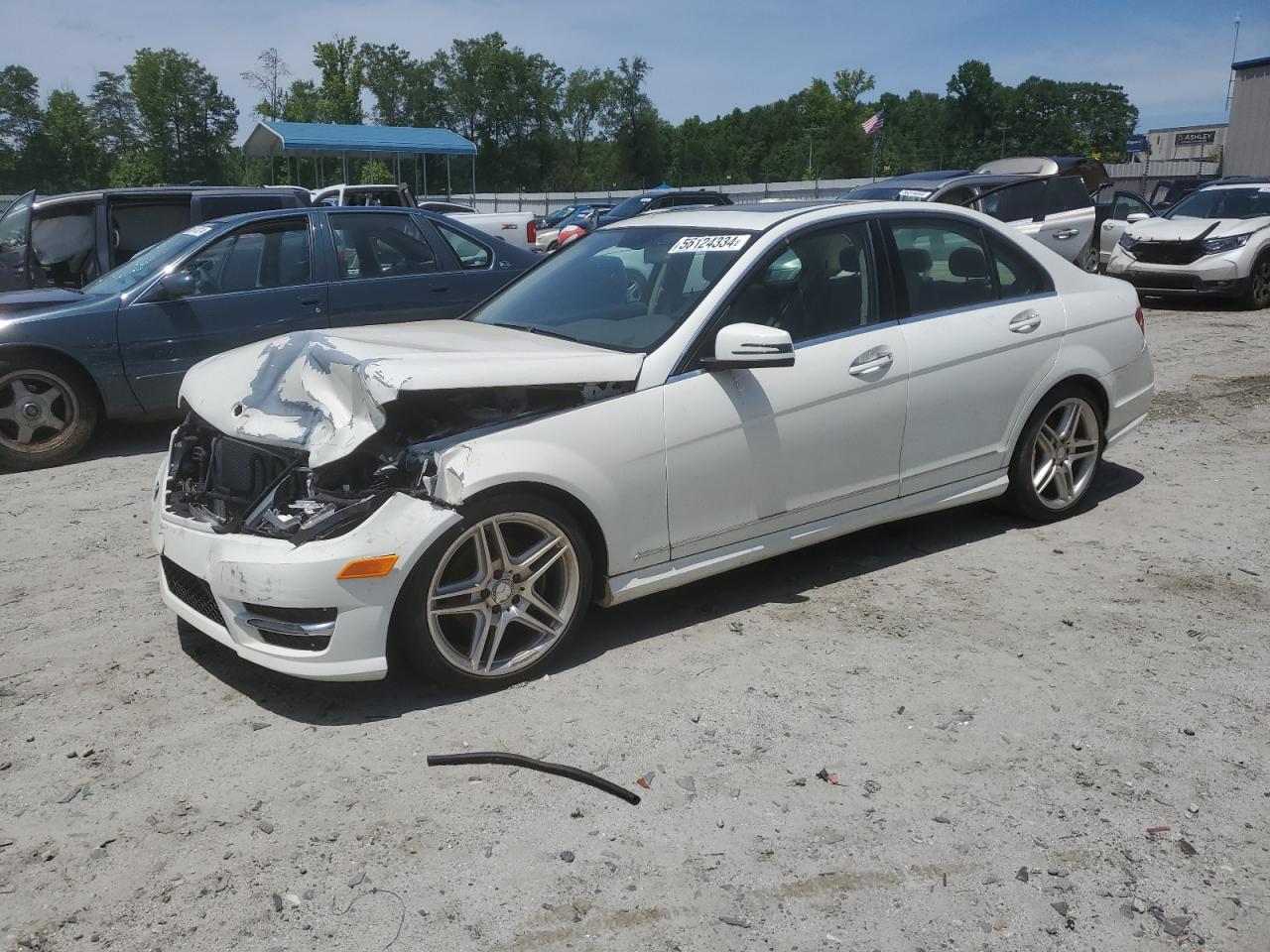 2012 MERCEDES-BENZ C class VIN WDDGF8BB6CR226785 photo 1